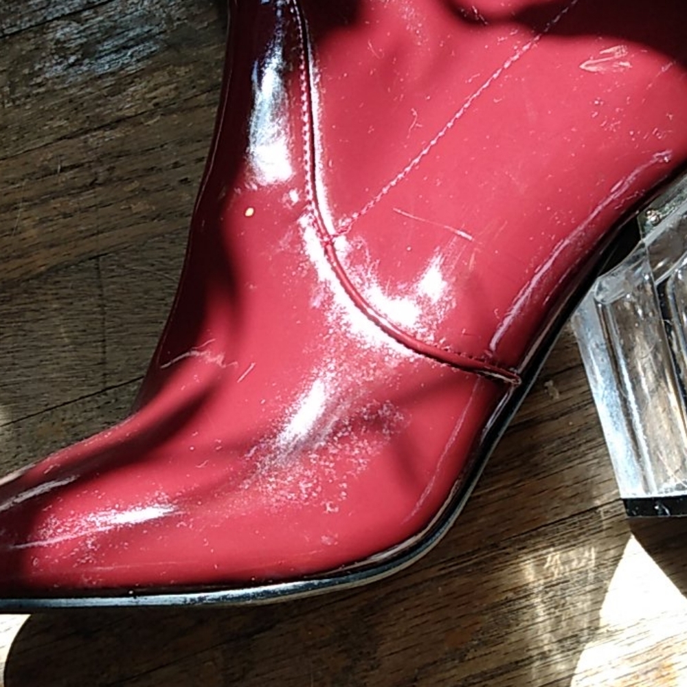 Boots - Picture 5 of 6
